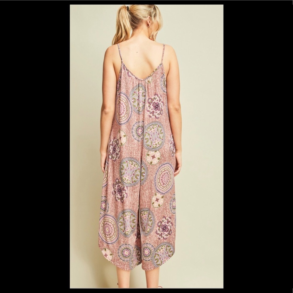 🌸Abstract Jumpsuit - Picture 3 of 3